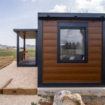 Casa mobila de tip container Aphrodite de 17m2